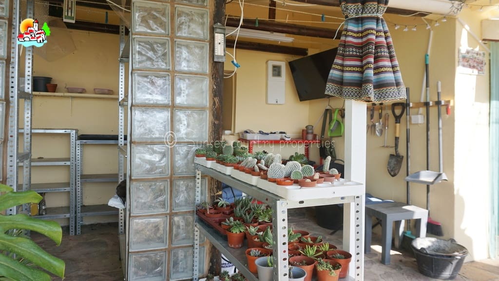 3 soveværelse Finca/Landehus til salg i Iznajar med garage - € 269.000 (Ref: 9747133)