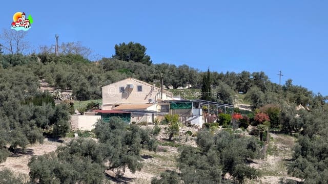 3 soveværelse Finca/Landehus til salg i Iznájar med garage - € 269.000 (Ref: 9747133)