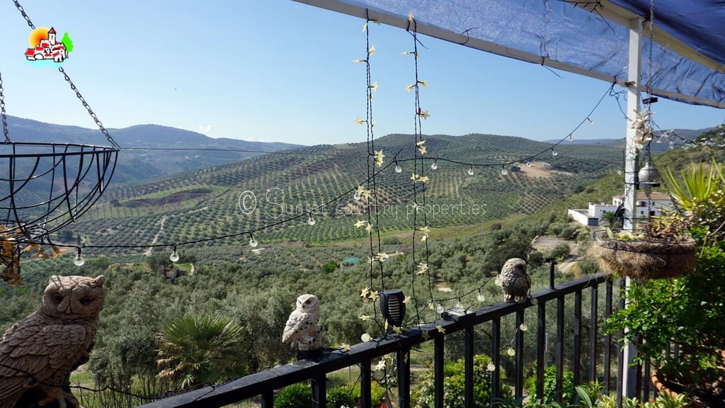 3 soveværelse Finca/Landehus til salg i Iznajar med garage - € 269.000 (Ref: 9747133)