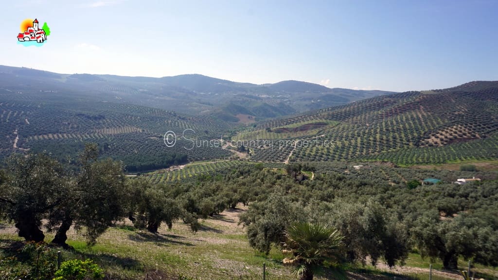 3 soveværelse Finca/Landehus til salg i Iznajar med garage - € 269.000 (Ref: 9747133)