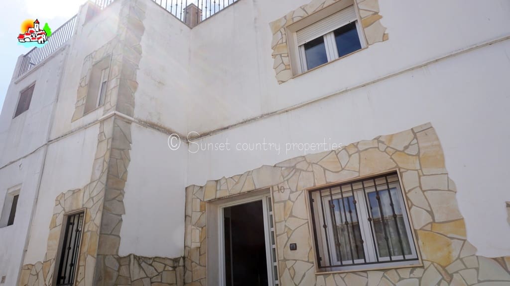 2 slaapkamer Huis te koop in Ventorros de Balerma - € 79.000 (Ref: 9827502)