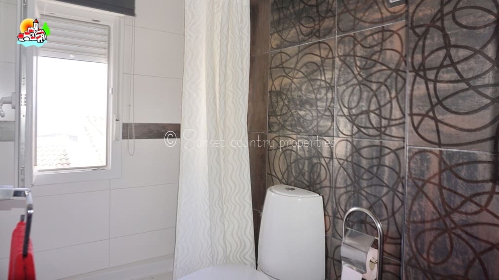2 slaapkamer Huis te koop in Ventorros de Balerma - € 79.000 (Ref: 9827502)