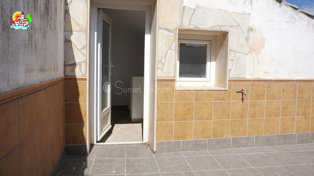 2 slaapkamer Huis te koop in Ventorros de Balerma - € 79.000 (Ref: 9827502)