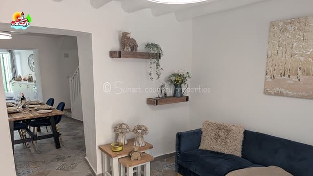 2 soveværelse Byhus til salg i Rute - € 99.000 (Ref: 9944414)