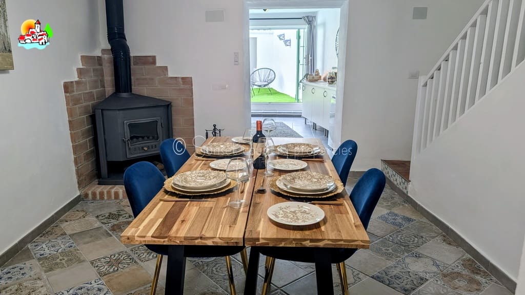 2 soveværelse Byhus til salg i Rute - € 99.000 (Ref: 9944414)