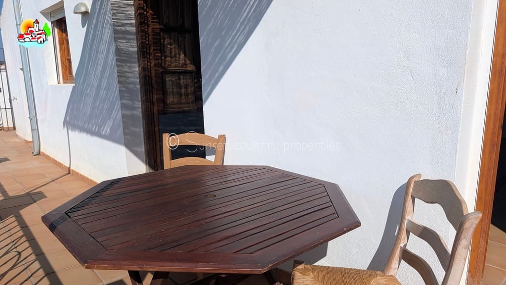 2 sypialnia Dom na sprzedaż w El Higueral - 165 000 € (Ref: 9944418)