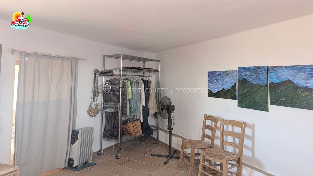 2 sypialnia Dom na sprzedaż w El Higueral - 165 000 € (Ref: 9944418)