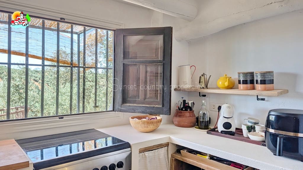 3 makuuhuone Maalaistalo myytävänä paikassa Archidona mukana uima-altaan - 249 950 € (Ref: 9950095)