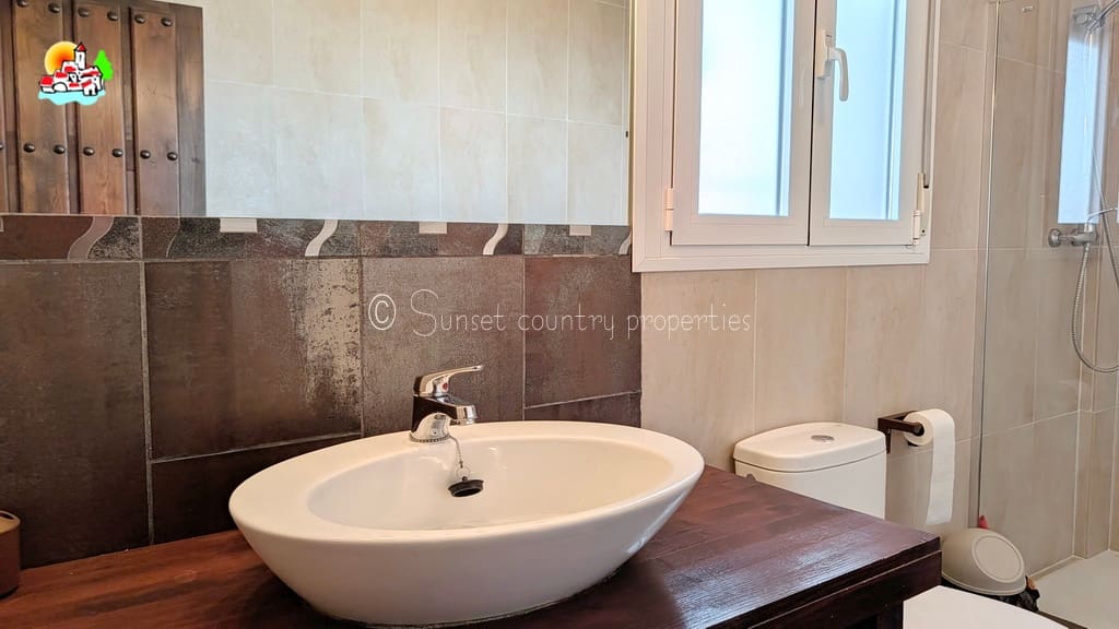 4 quarto Quinta/Casa Rural para venda em Ventorros de San Jose com piscina garagem - 399 000 € (Ref: 9952867)