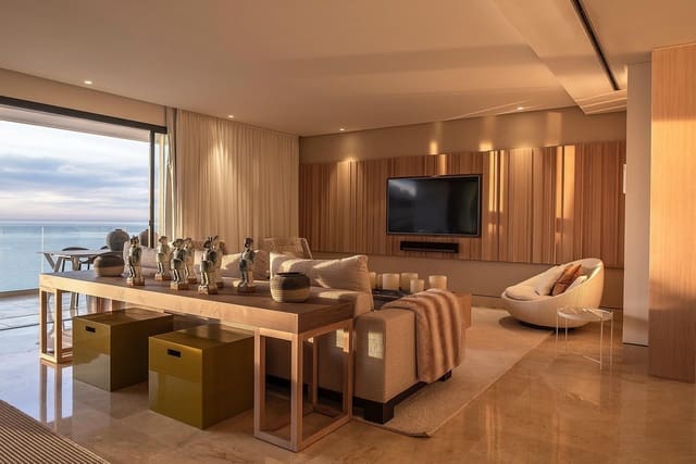 3 makuuhuone Huoneisto myytävänä paikassa Centro, Estepona - 2 050 000 € (Ref: 6530605)