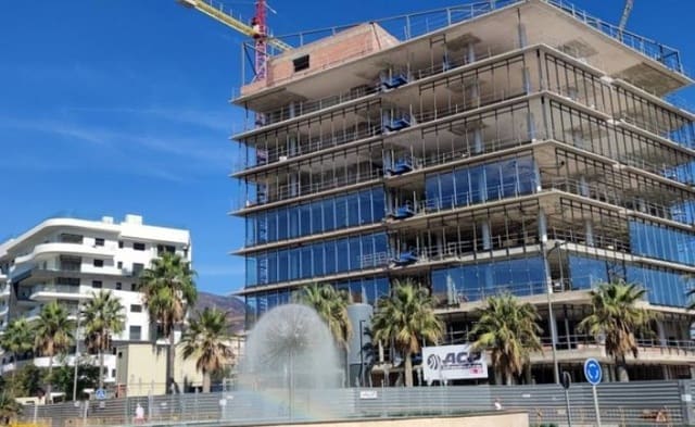 Byggetomt til salgs i Estepona - € 850 000 (Ref: 6761223)