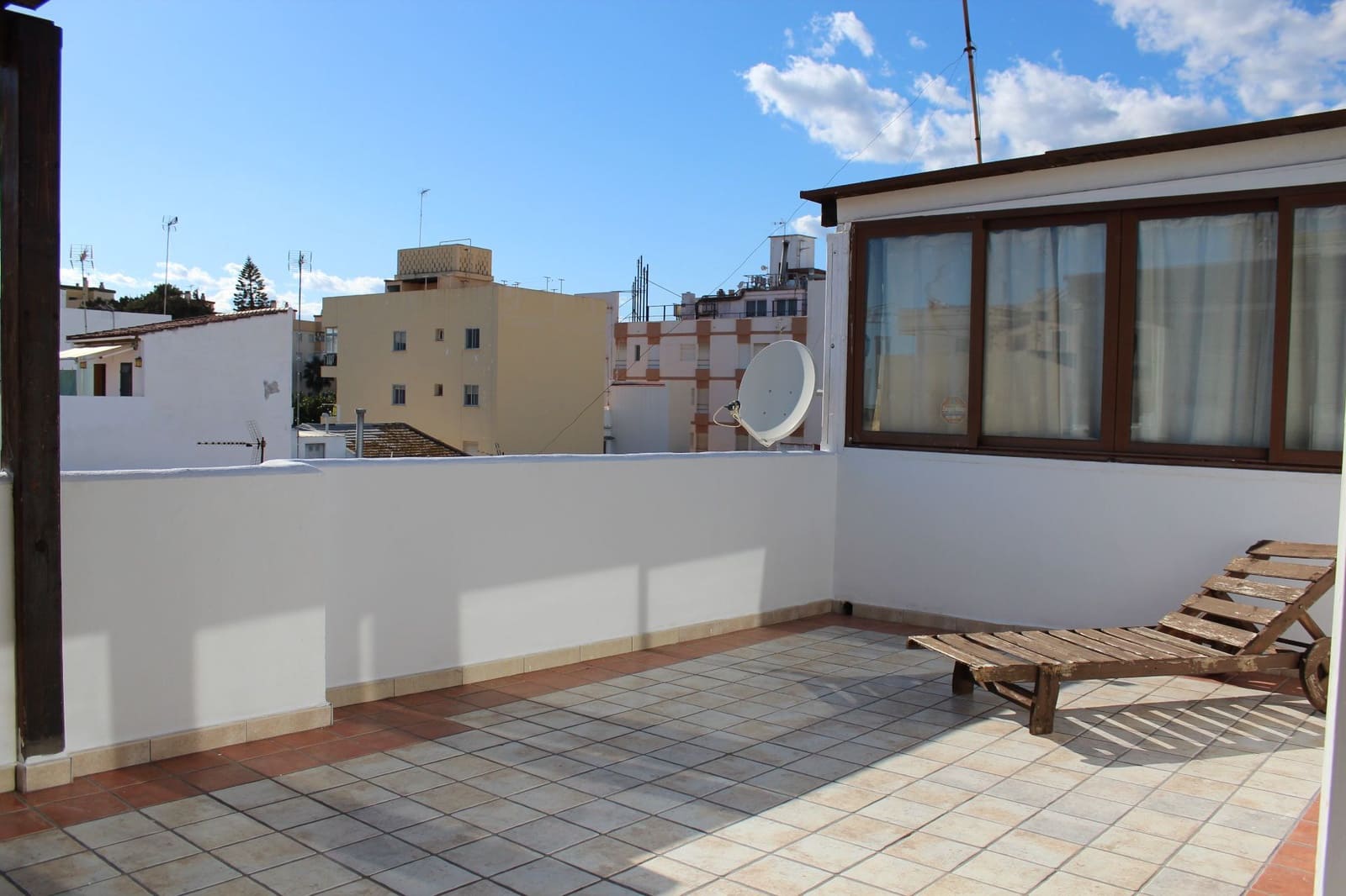 4 soveværelse Byhus til salg i Estepona med garage - € 700.000 (Ref: 6991339)