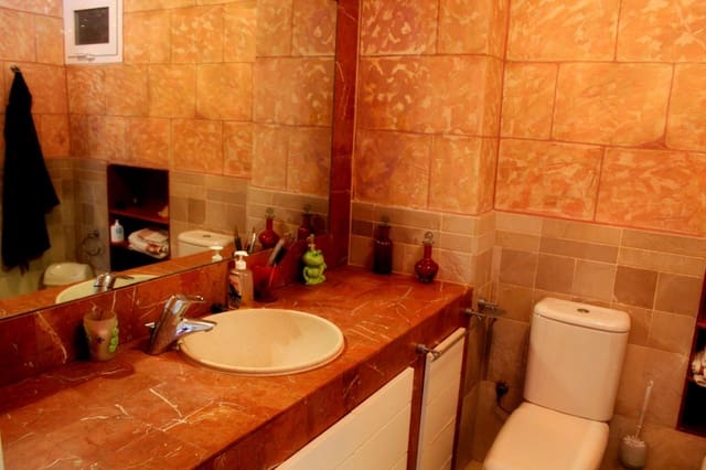 4 soveværelse Byhus til salg i Centro, Estepona med garage - € 700.000 (Ref: 6991339)