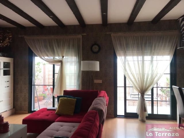 4 sypialnia Dom blizniak na sprzedaż w Centro, Estepona - 690 000 € (Ref: 7808160)