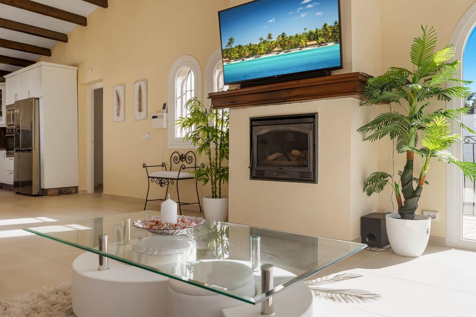 4 quarto Moradia para venda em Estepona com piscina - 890 000 € (Ref: 8037155)