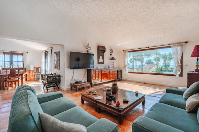 5 soverom Villa til salgs i Bahía Dorada, Estepona med svømmebasseng garasje - € 1 495 000 (Ref: 8145251)