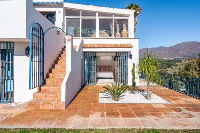 5 soverom Villa til salgs i Bahía Dorada, Estepona med svømmebasseng garasje - € 1 495 000 (Ref: 8145251)