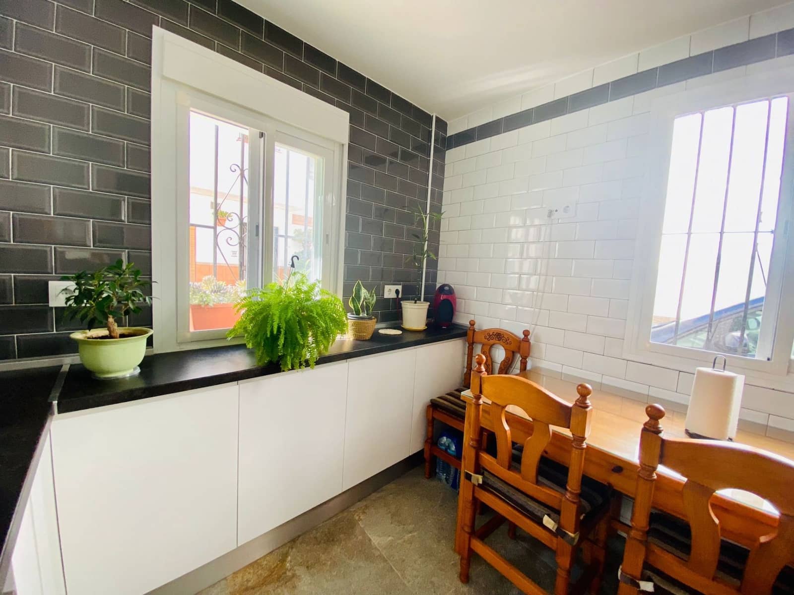 4 sypialnia Dom blizniak na sprzedaż w Estepona z garażem - 660 000 € (Ref: 8472132)