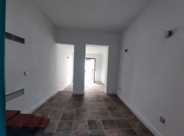 2 soveværelse Byhus til salg i Centro, Estepona - € 259.000 (Ref: 8763408)