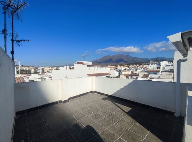 2 soveværelse Byhus til salg i Centro, Estepona - € 259.000 (Ref: 8763408)