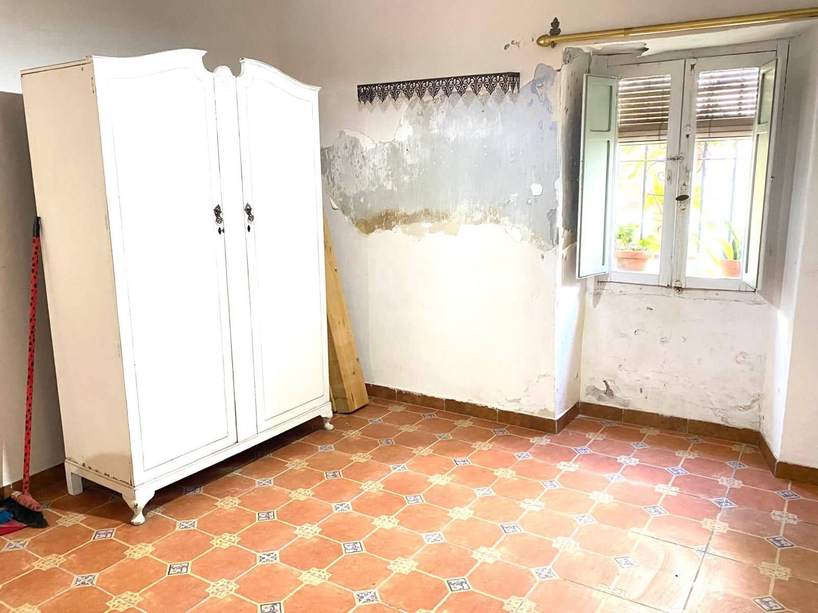 3 slaapkamer Villa te koop in Estepona - € 360.000 (Ref: 8834151)