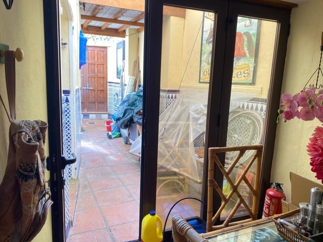 4 chambre Villa/Maison à vendre à Centro, Estepona - 875 000 € (Ref: 8899753)