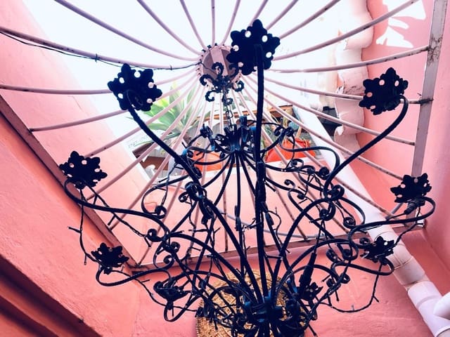 4 chambre Villa/Maison à vendre à Centro, Estepona - 875 000 € (Ref: 8899753)