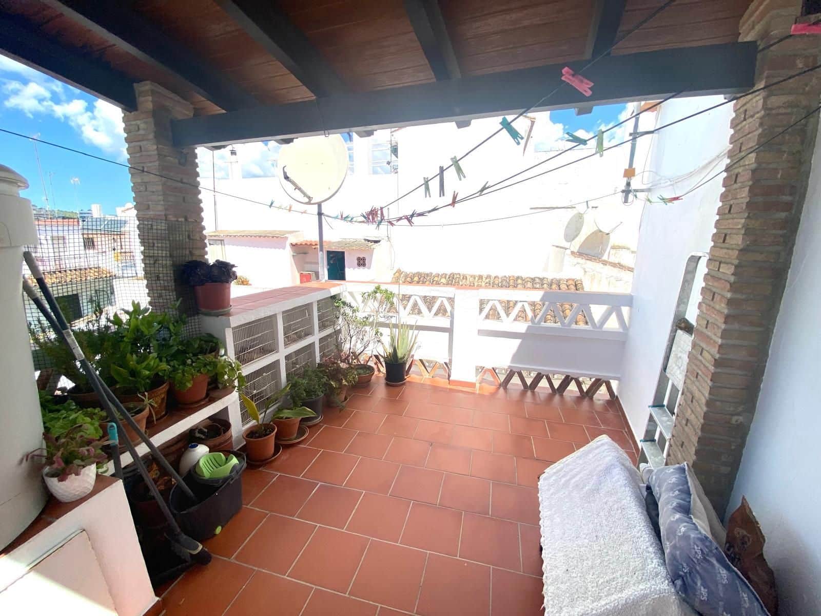 4 soverom Kjedet enebolig til salgs i Estepona - € 630 000 (Ref: 8988006)