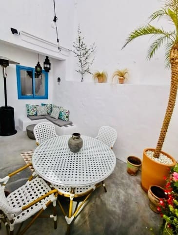 2 soveværelse Lejlighed til salg i Centro, Estepona - € 493.000 (Ref: 9057278)