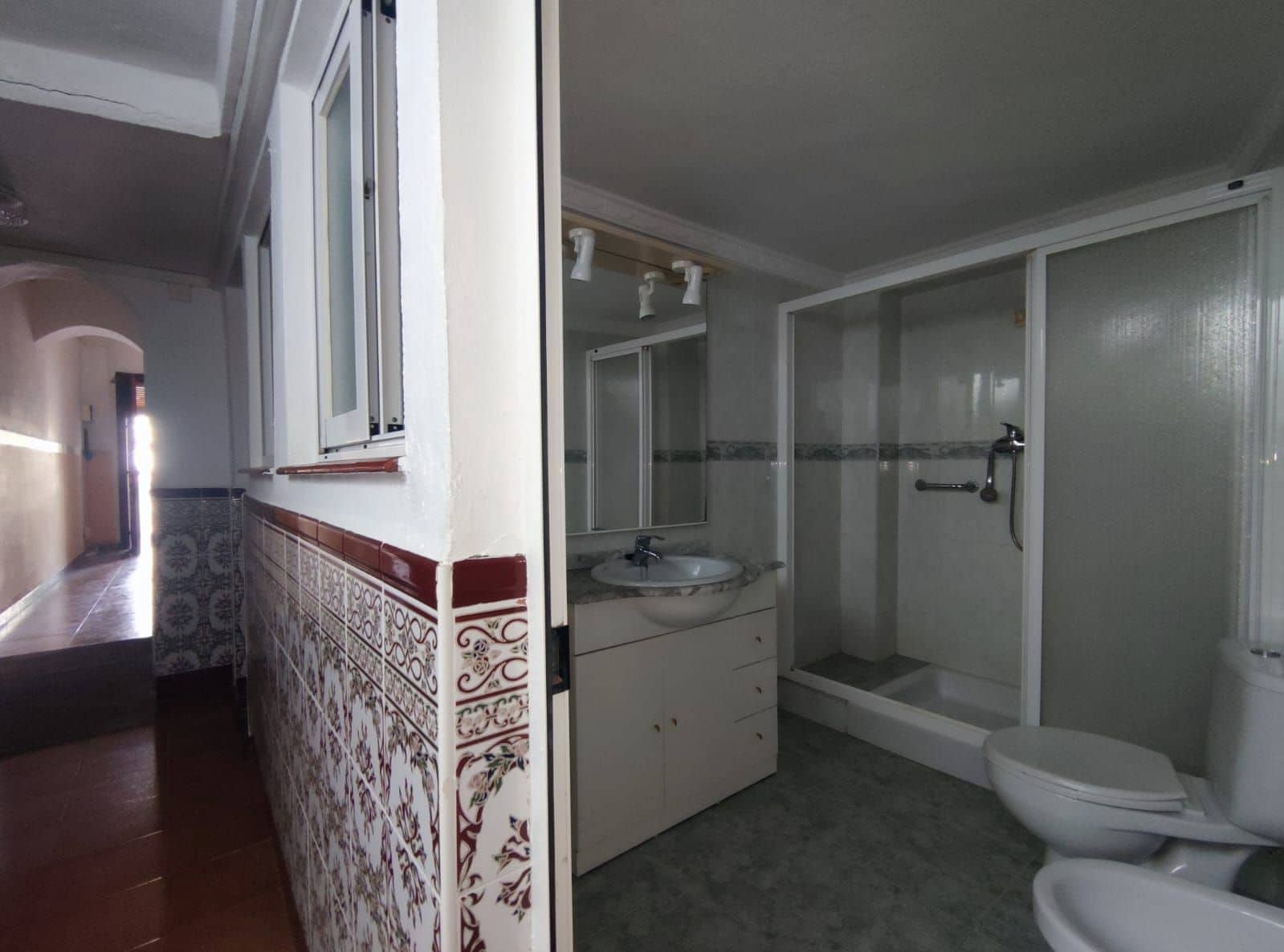 4 sypialnia Dom blizniak na sprzedaż w Estepona z garażem - 529 950 € (Ref: 9058802)