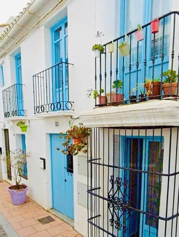 4 soverom Kjedet enebolig til salgs i Centro, Estepona - € 816 000 (Ref: 9197456)