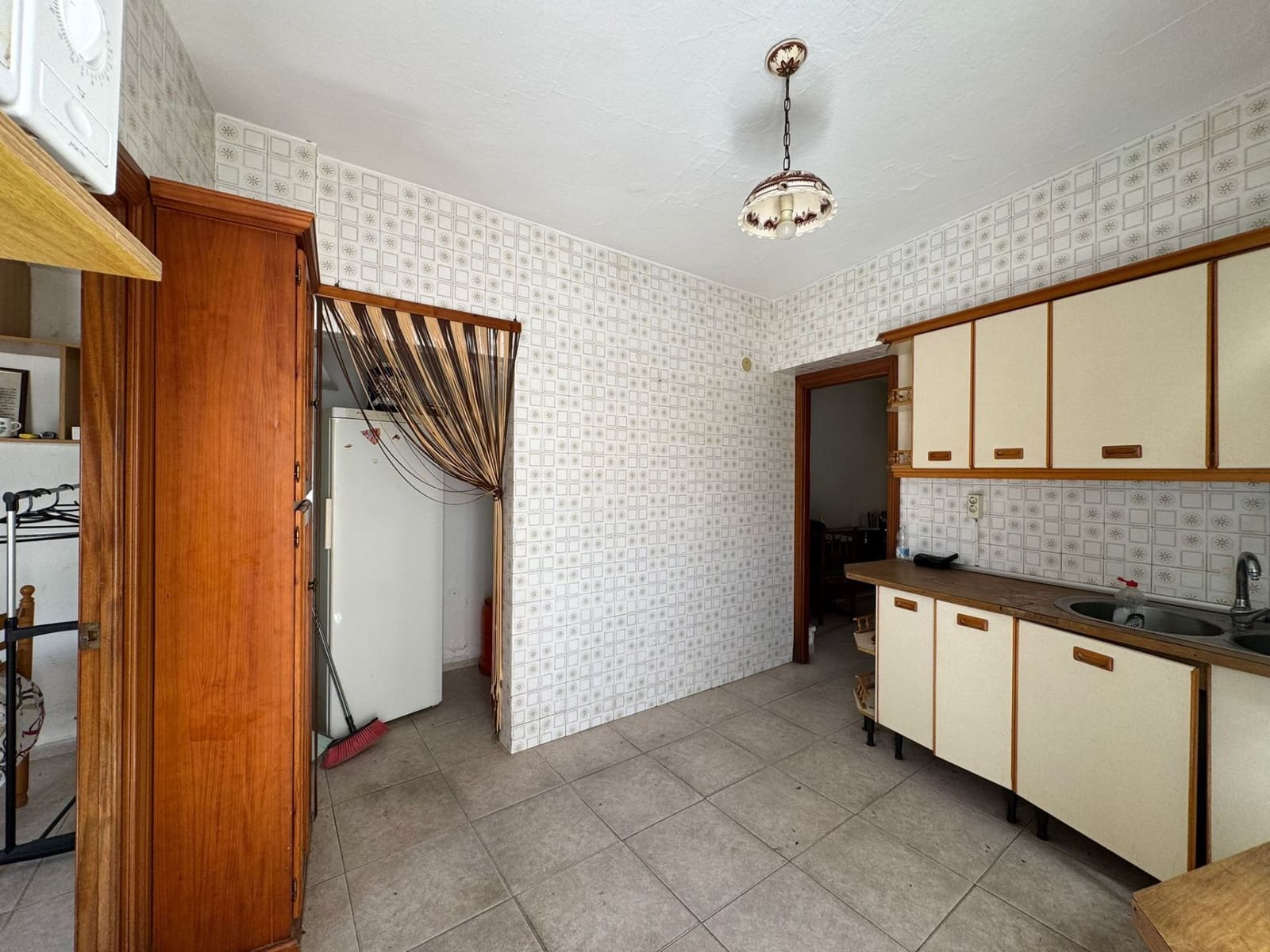 4 soverom Kjedet enebolig til salgs i Estepona - € 299 900 (Ref: 9235971)