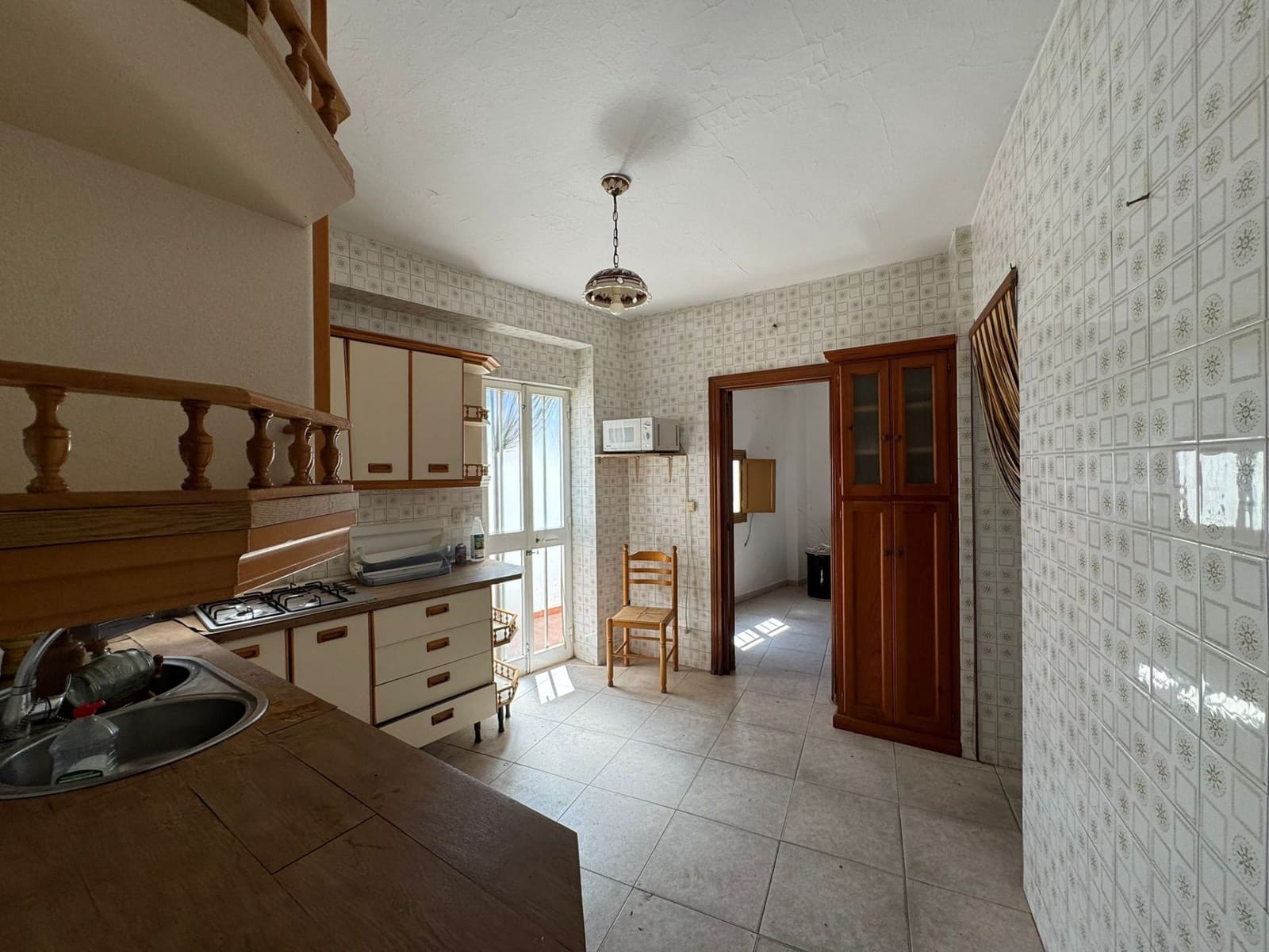 4 soverom Kjedet enebolig til salgs i Estepona - € 299 900 (Ref: 9235971)