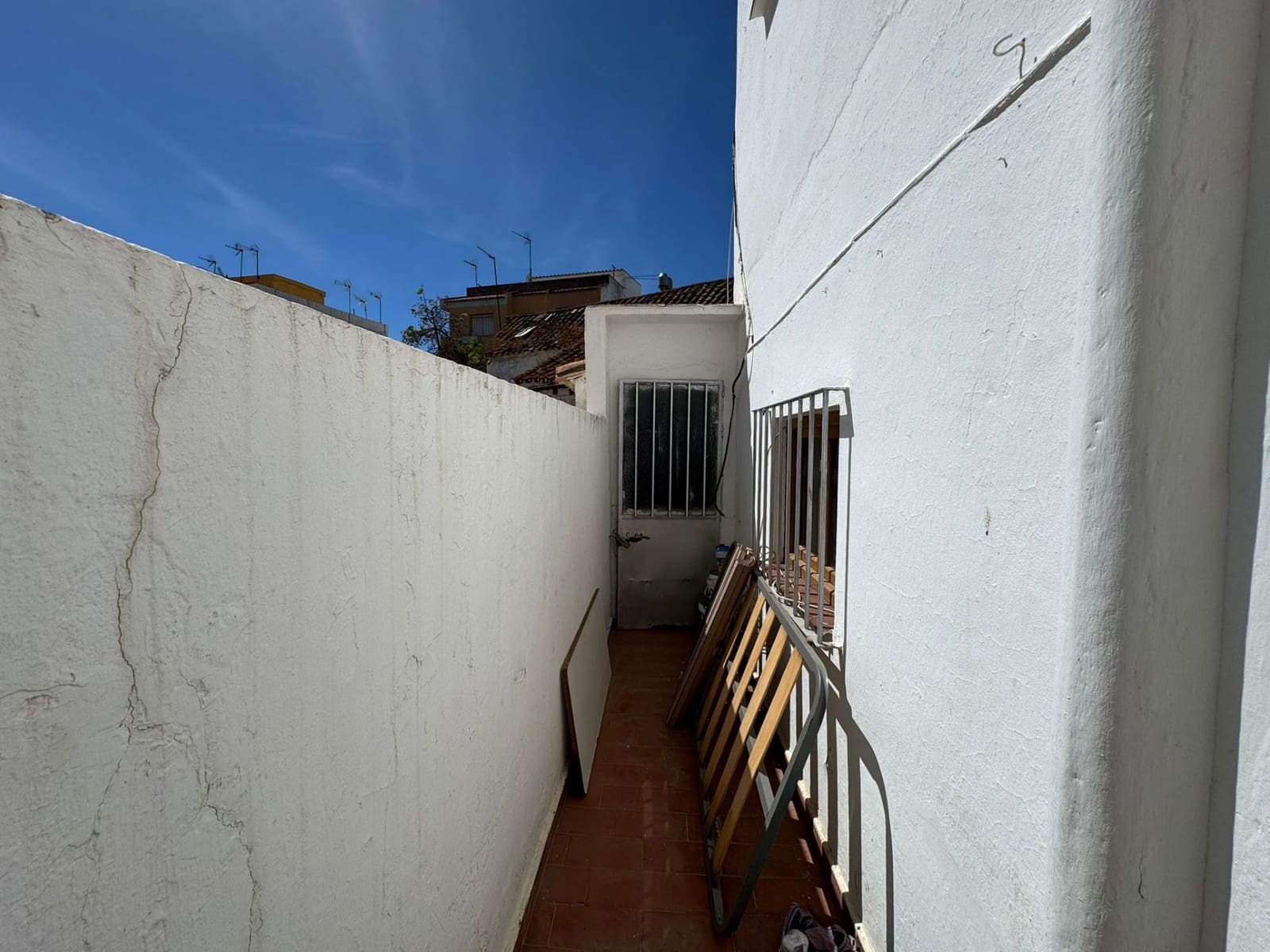4 soverom Kjedet enebolig til salgs i Estepona - € 299 900 (Ref: 9235971)