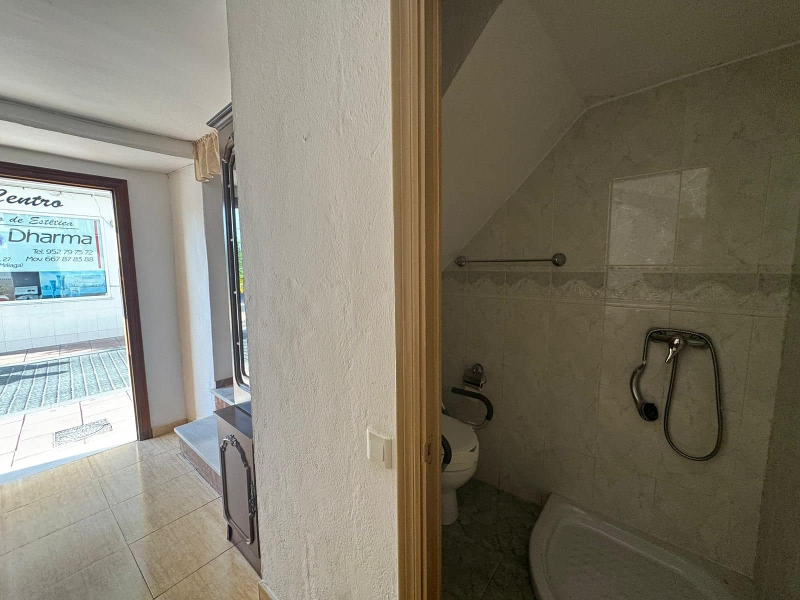 Pareado de 3 habitaciones en Estepona en venta - 260.000 € (Ref: 9263976)