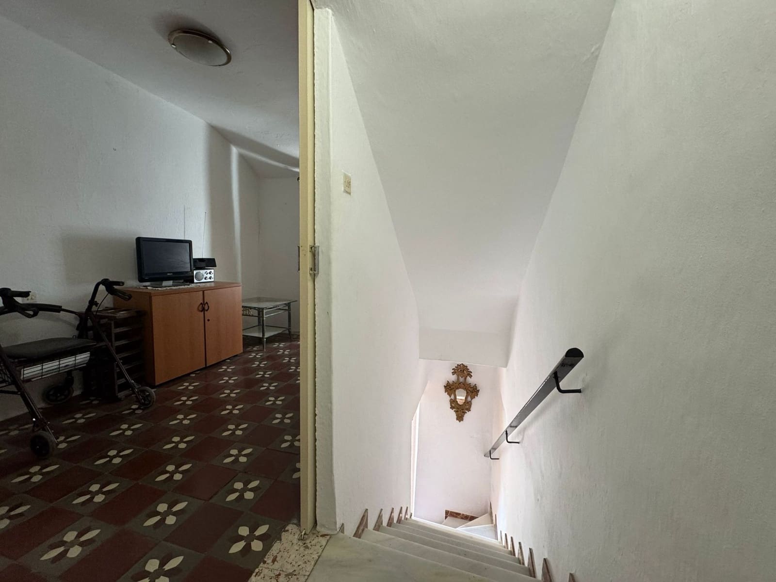 Pareado de 3 habitaciones en Estepona en venta - 260.000 € (Ref: 9263976)