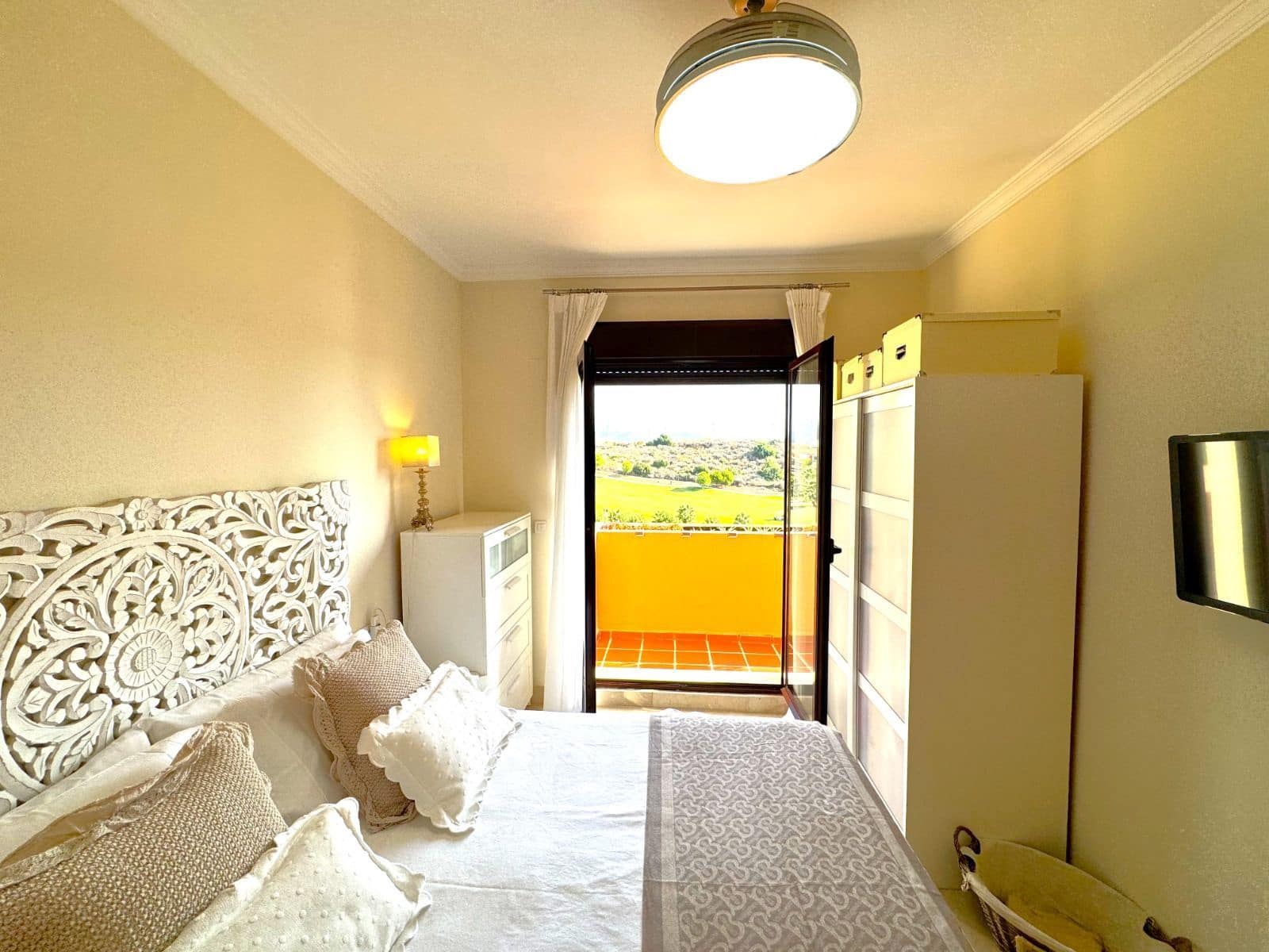 3 makuuhuone Paritalo myytävänä paikassa Estepona mukana uima-altaan 
autotalli - 535 000 € (Ref: 9337487)