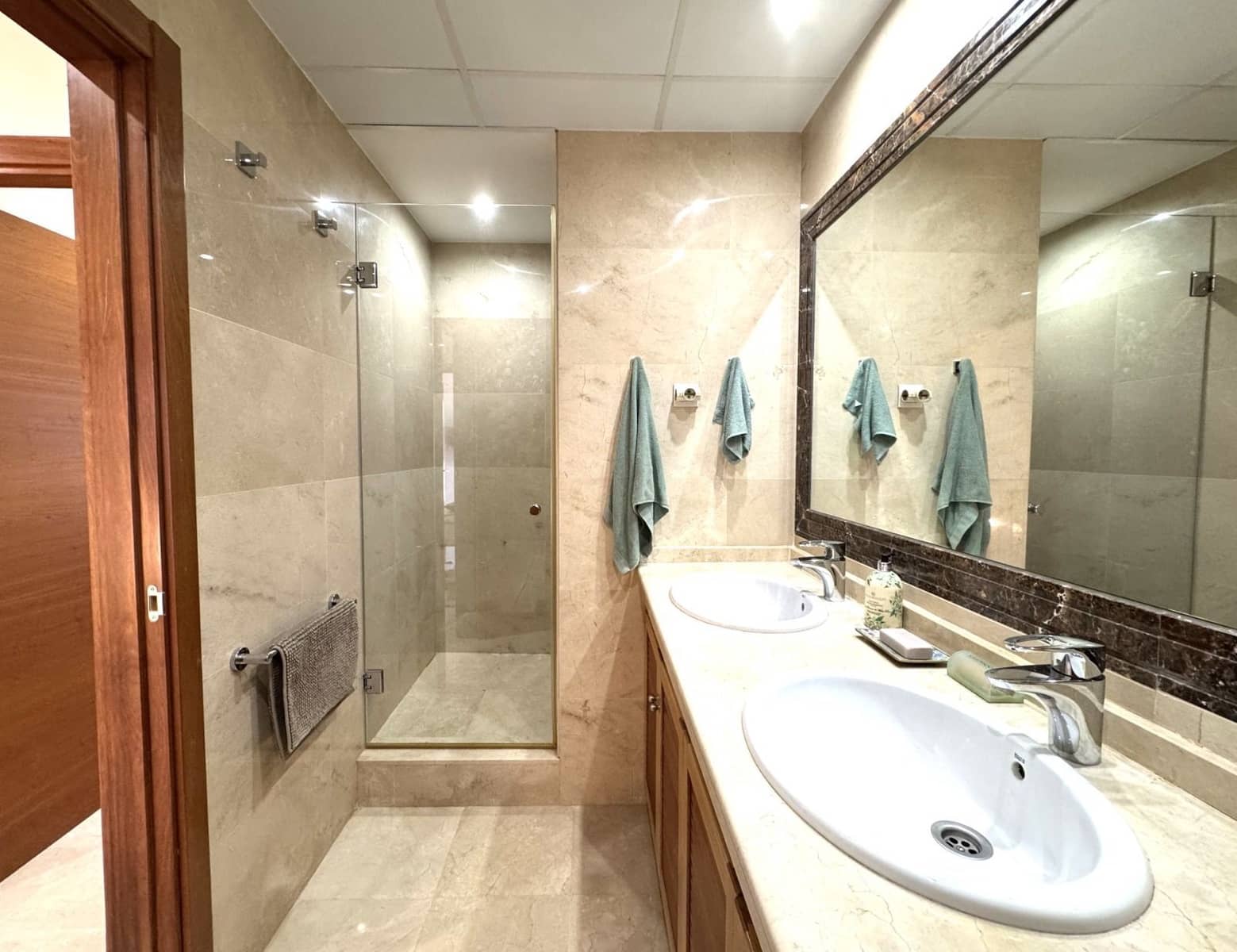 3 makuuhuone Paritalo myytävänä paikassa Estepona mukana uima-altaan 
autotalli - 535 000 € (Ref: 9337487)