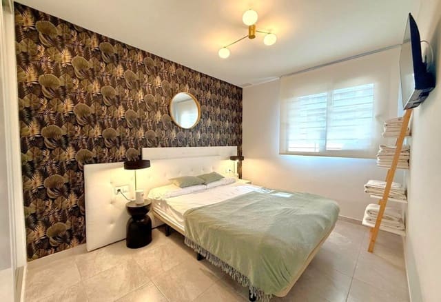 2 soverom Leilighet til salgs i Villamartin, Orihuela med svømmebasseng garasje - € 249 000 (Ref: 10000508)