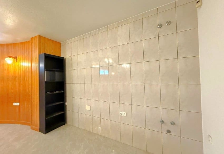5 sypialnia Willa na sprzedaż w Blue Lagoon z basenem garażem - 1 250 000 € (Ref: 10009804)