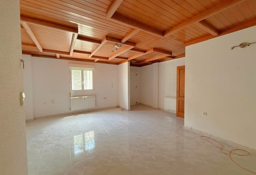 5 sypialnia Willa na sprzedaż w Blue Lagoon z basenem garażem - 1 250 000 € (Ref: 10009804)