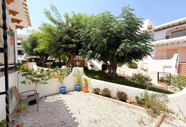 4 bedroom Townhouse for sale in Villamartin, Orihuela with pool - € 325,000 (Ref: 10014169)