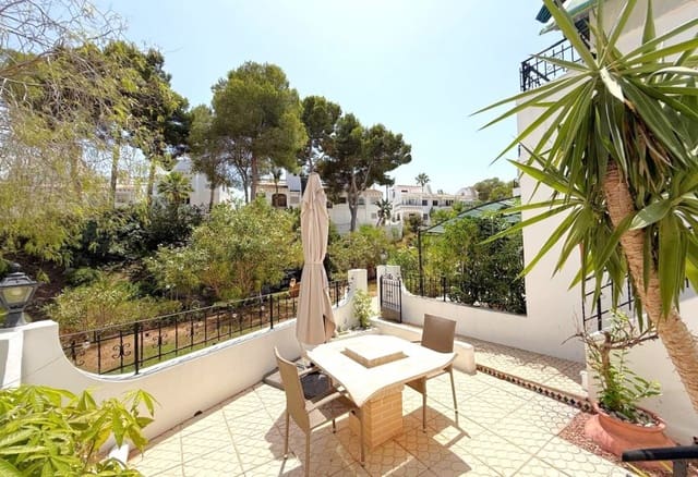 4 bedroom Townhouse for sale in Villamartin, Orihuela with pool - € 325,000 (Ref: 10014169)