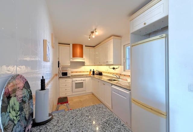 2 soverom Leilighet til salgs i Villamartin, Orihuela med svømmebasseng garasje - € 209 900 (Ref: 10016747)