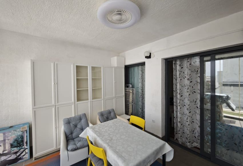 Apartamento de 2 habitaciones en La Zenia en venta con piscina garaje - 267.500 € (Ref: 10095369)
