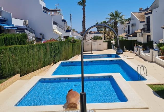 2 Zimmer Bungalow zu verkaufen in Villamartin, Orihuela mit Pool - 198.000 € (Ref: 10095371)