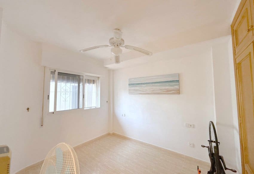 1 makuuhuone Huoneisto myytävänä paikassa Cabo Roig mukana uima-altaan - 149 950 € (Ref: 10095372)