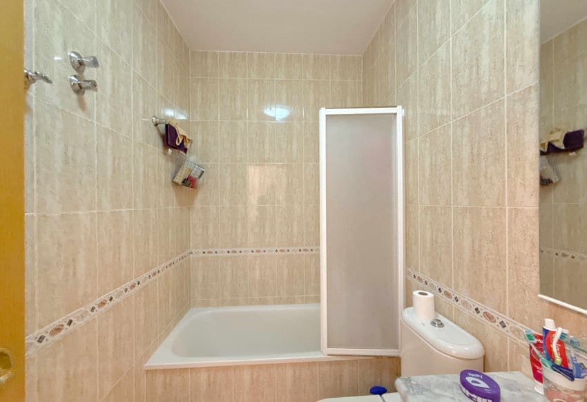 1 makuuhuone Huoneisto myytävänä paikassa Cabo Roig mukana uima-altaan - 149 950 € (Ref: 10095372)