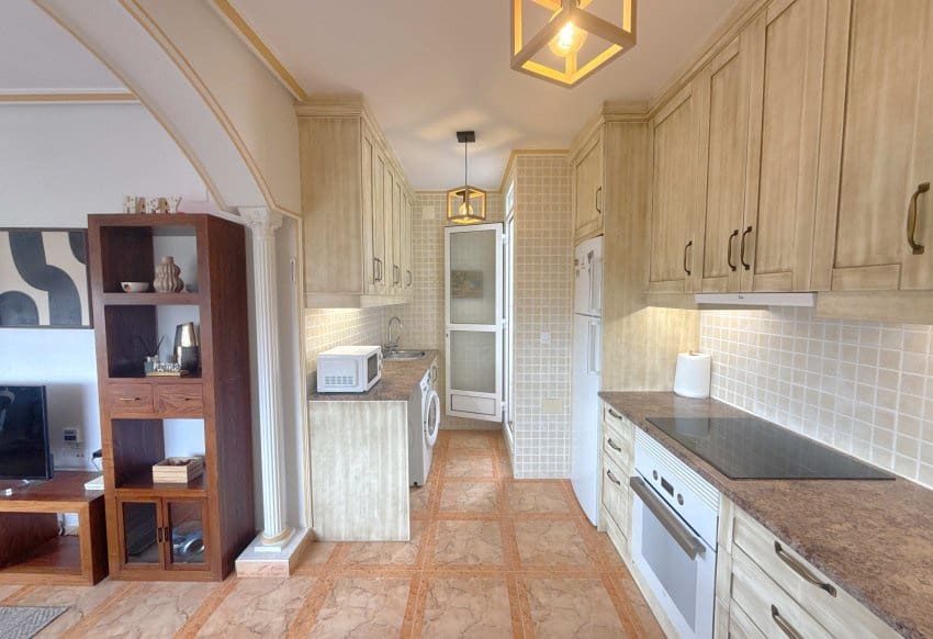 2 Zimmer Apartment zu verkaufen in Cabo Roig mit Pool Garage - 179.950 € (Ref: 10095374)