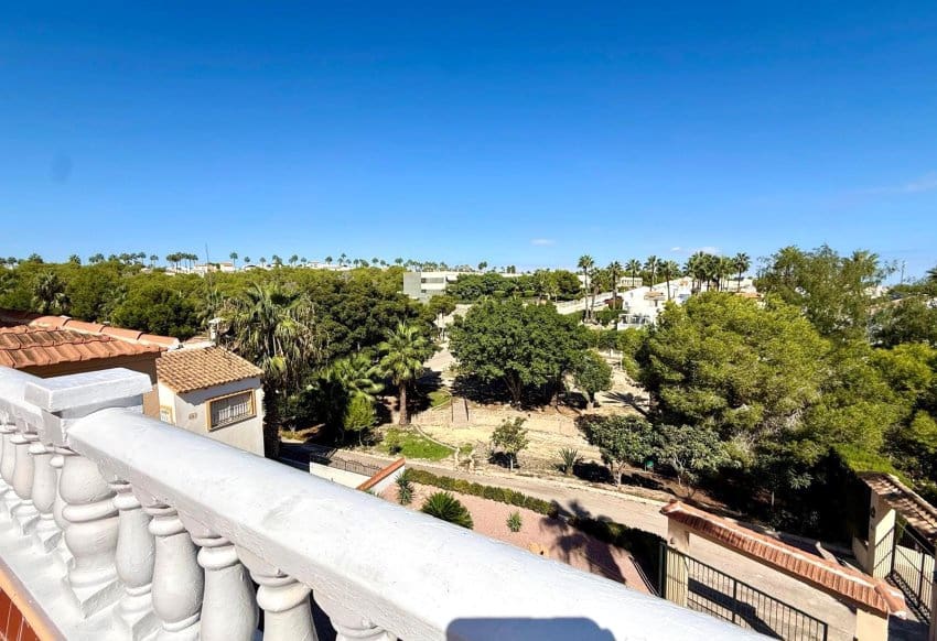 6 sovrum Villa till salu i Los Dolses med pool - 475 000 € (Ref: 10154187)